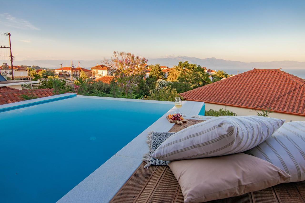Georgianna'S Suite With Private Pool , 'Blank Suite' Charokopio ภายนอก รูปภาพ