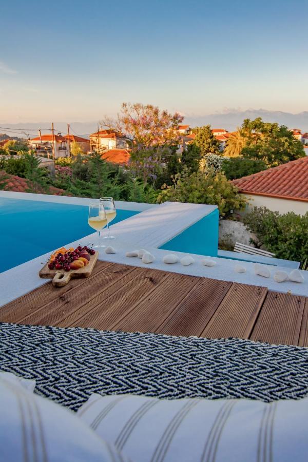 Georgianna'S Suite With Private Pool , 'Blank Suite' Charokopio ภายนอก รูปภาพ