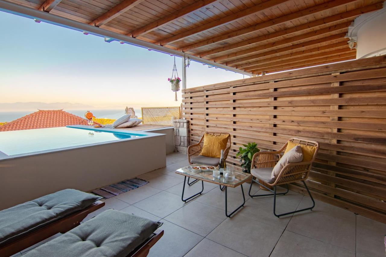 Georgianna'S Suite With Private Pool , 'Blank Suite' Charokopio ภายนอก รูปภาพ
